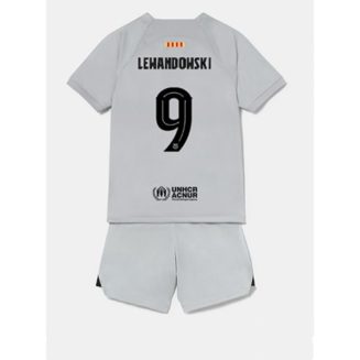 FC-Barcelona-Lewandowski-9-Kind-Third-Tenue-2022-23_1