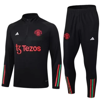 Manchester-United-Trainings-Shirt-2023-24-1-4-Zip-Zwart_1